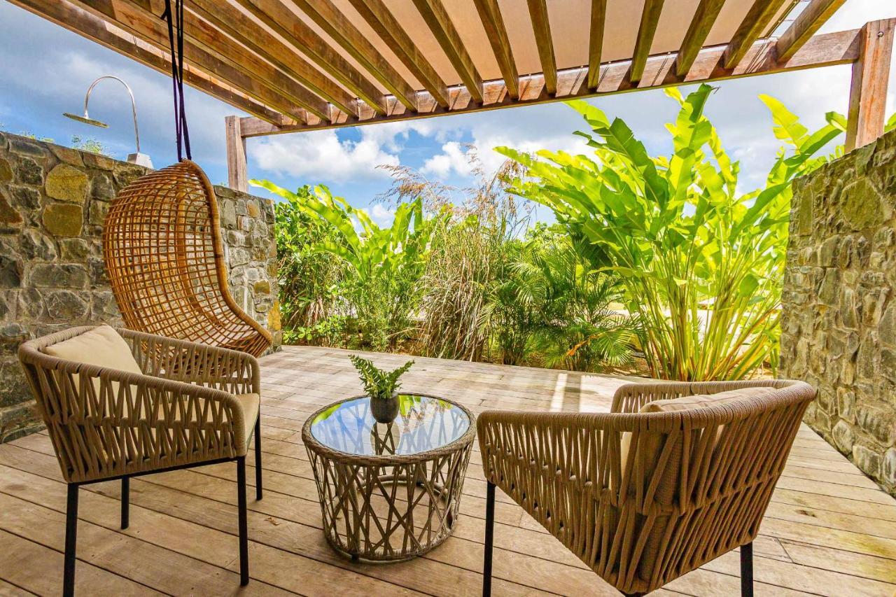 Bungalow with Patio,1339126283:JPEG