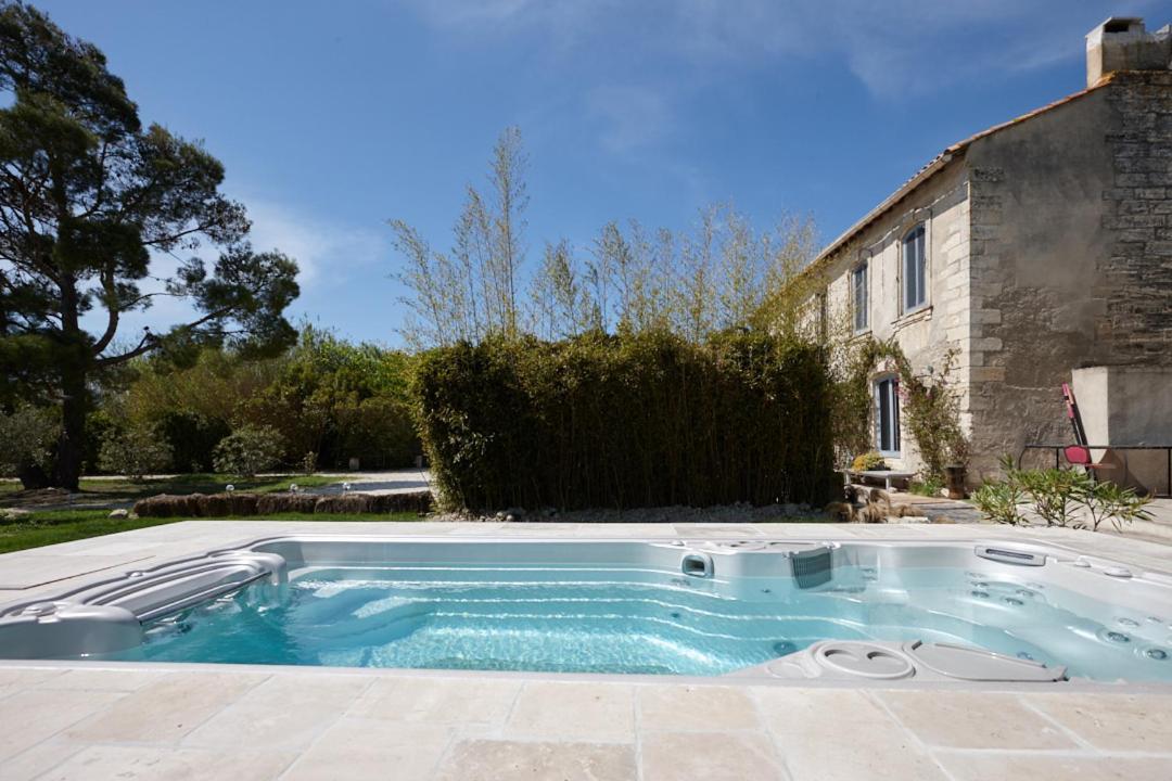 Holiday Home,1549399879:JPEG