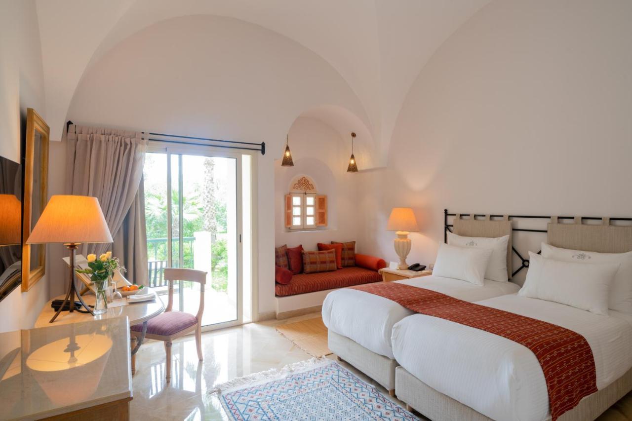 Deluxe Double or Twin Room with Garden View,1294943944:JPEG
