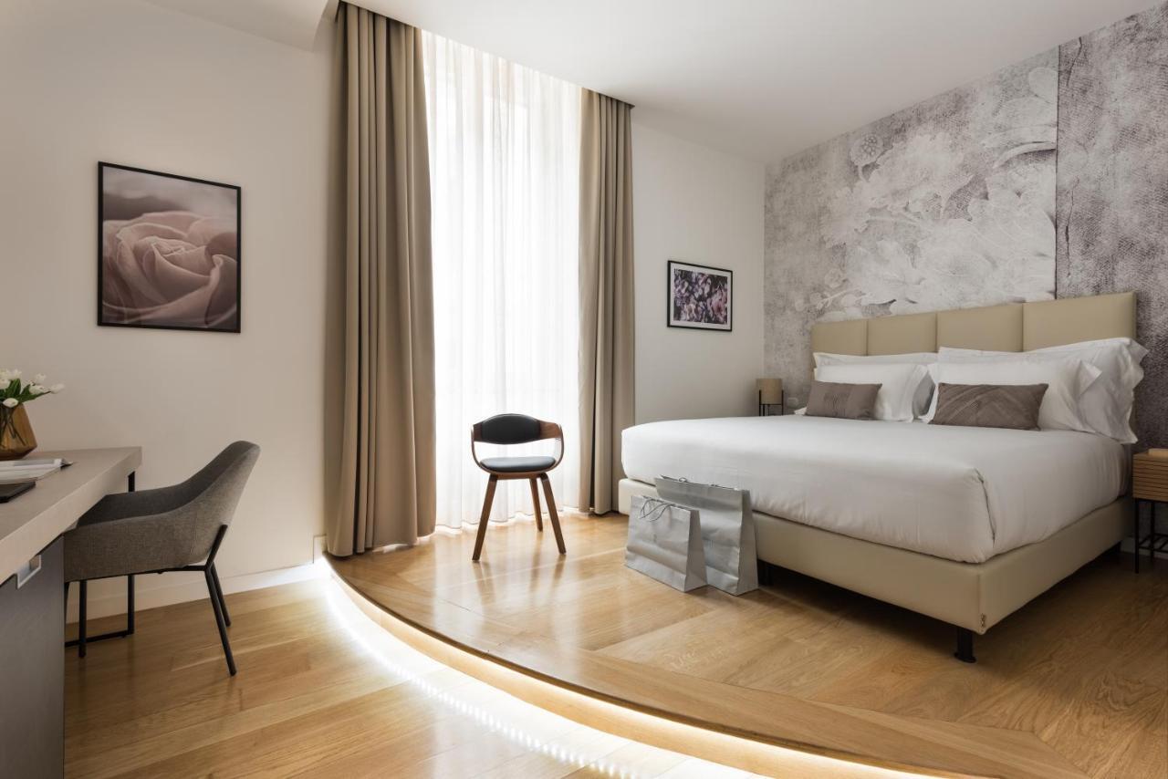 Deluxe Suite with Spa Bath,1302611800:JPEG