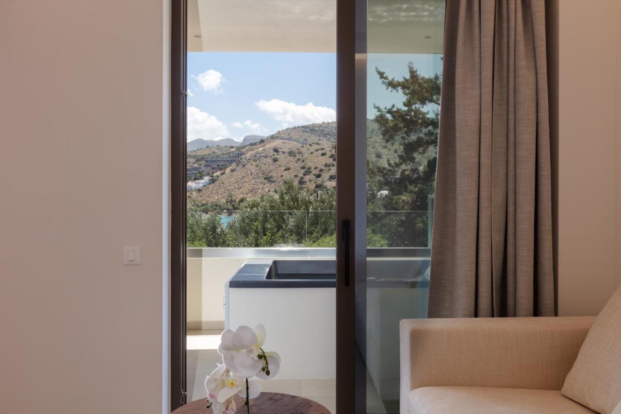 Deluxe Double Room Side Sea View