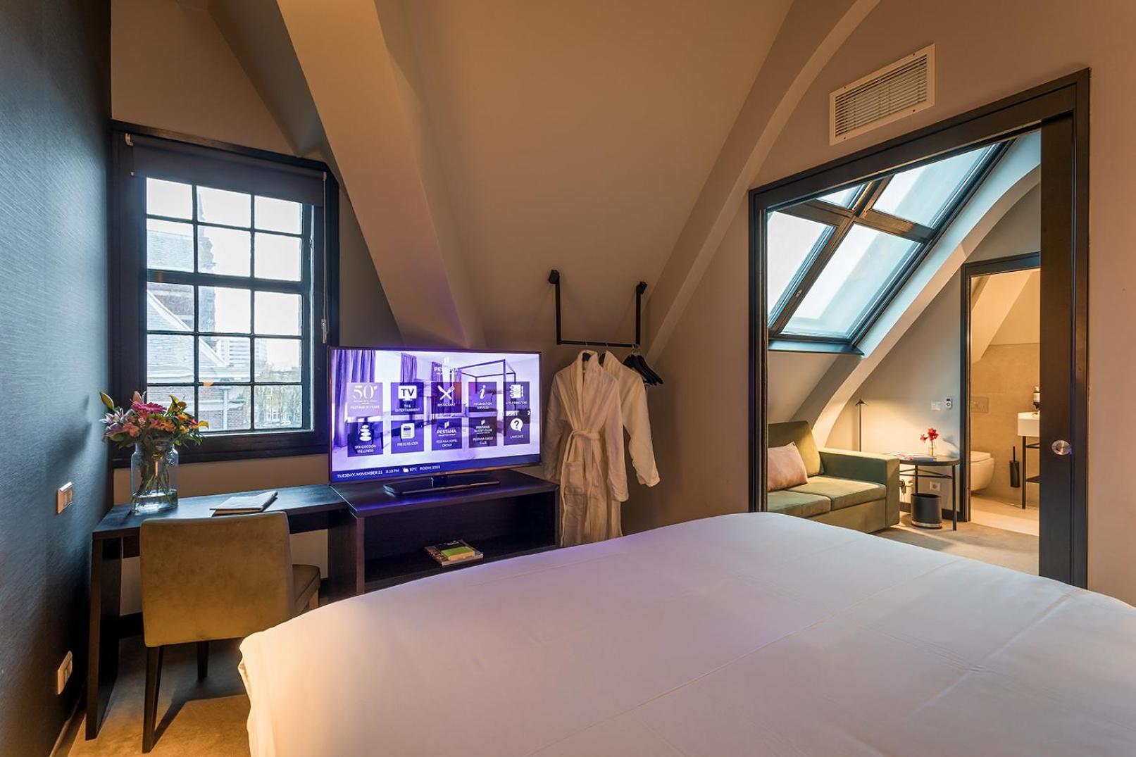 Loft (2 Adults + 2 Children),1499404762:JPEG