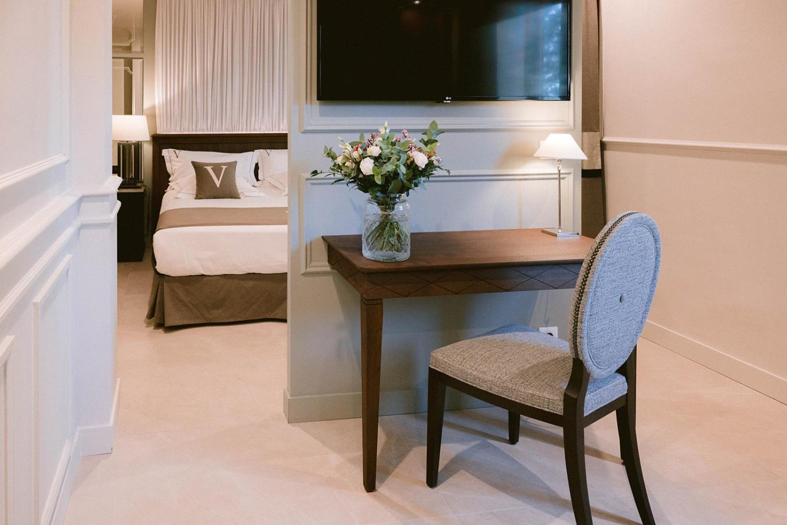 Junior Suite with Free Spa Access,1552700545:JPEG