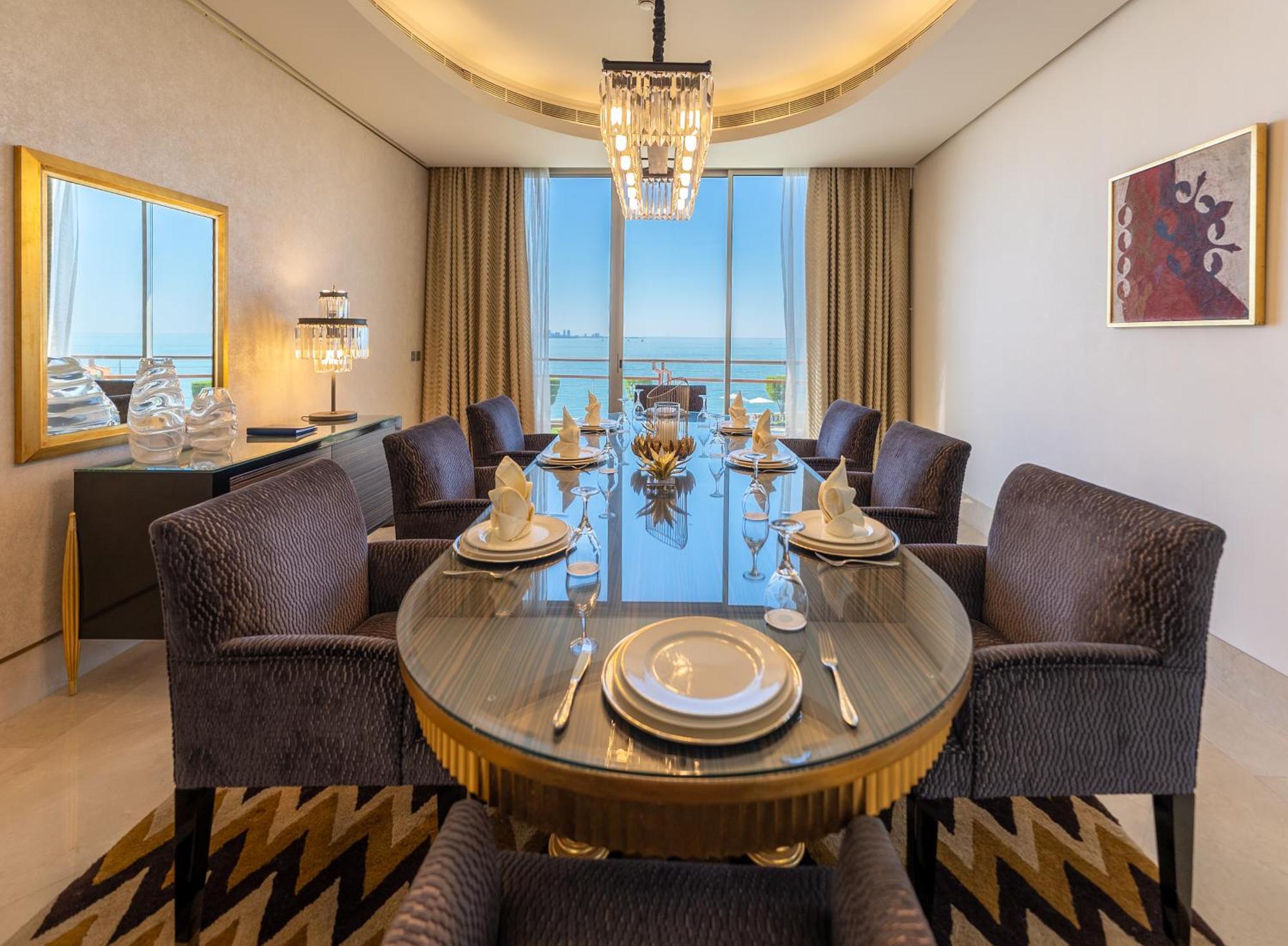 Royal Suite,1553467342:JPEG