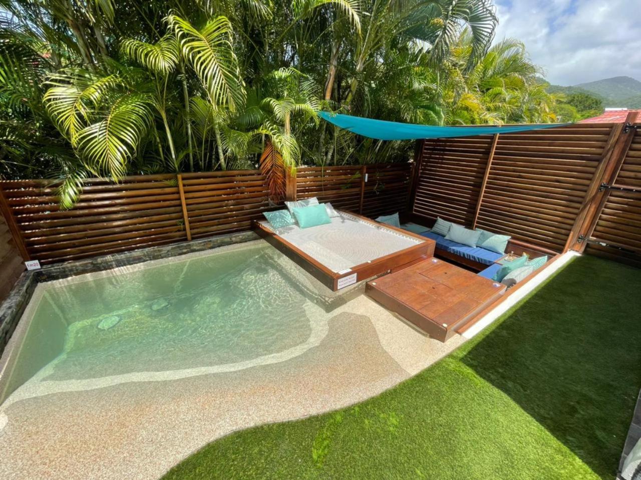 Suite avec Piscine Privée