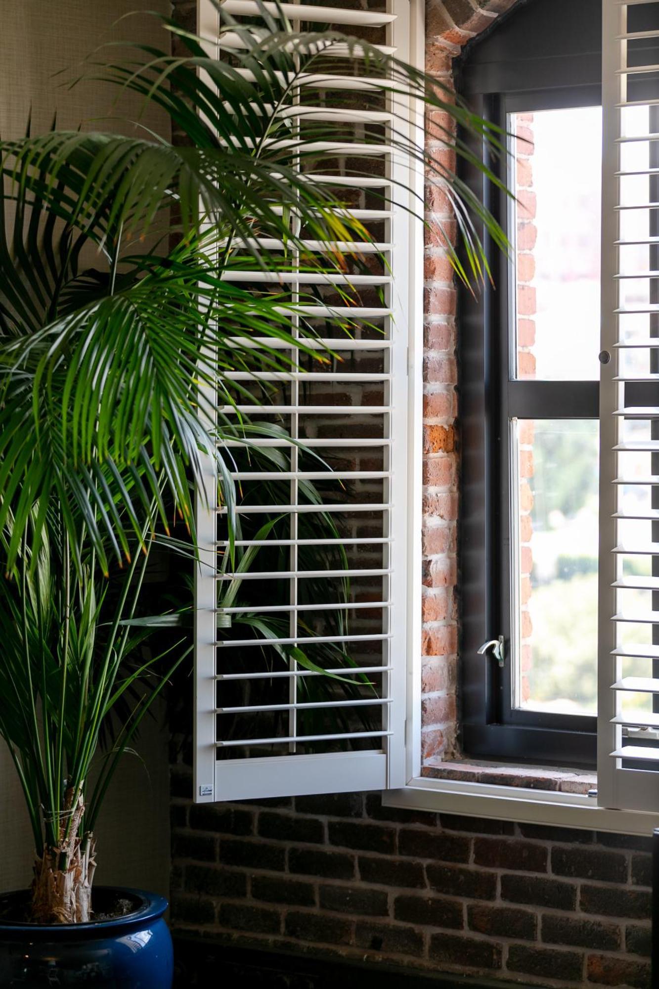 Chambre Lit King-Size - Accessible aux Personnes à Mobilité Réduite