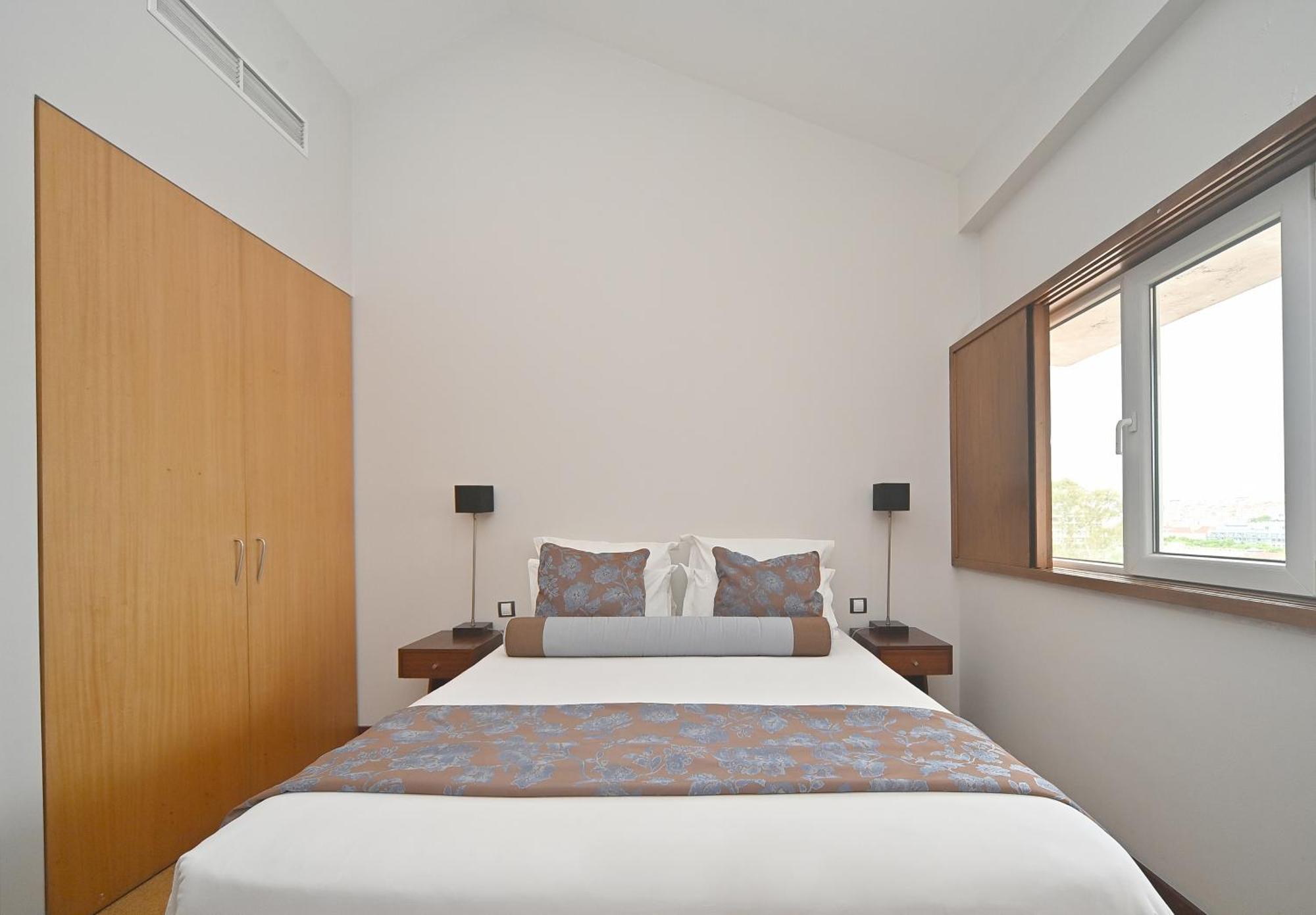 Suite - Vue sur Ville