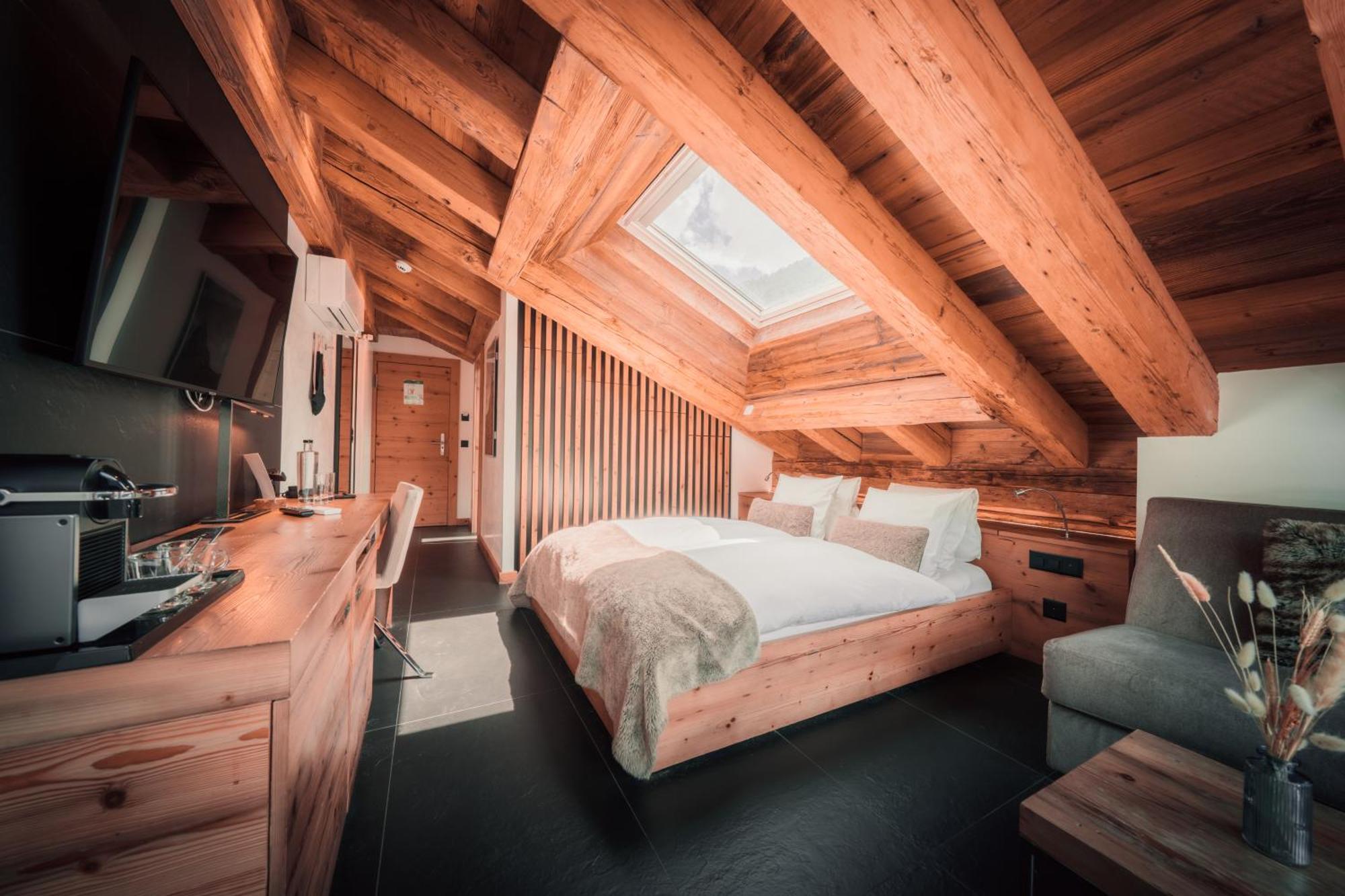 Panorama Cosy Room Matterhorn View
