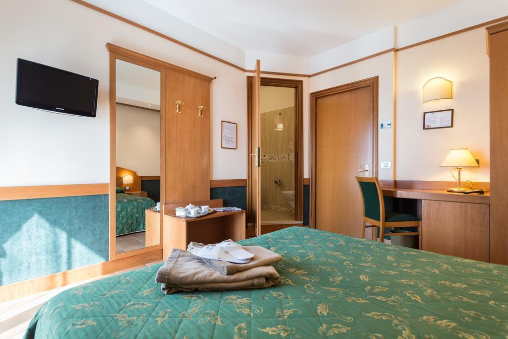 Chambre Quadruple Standard