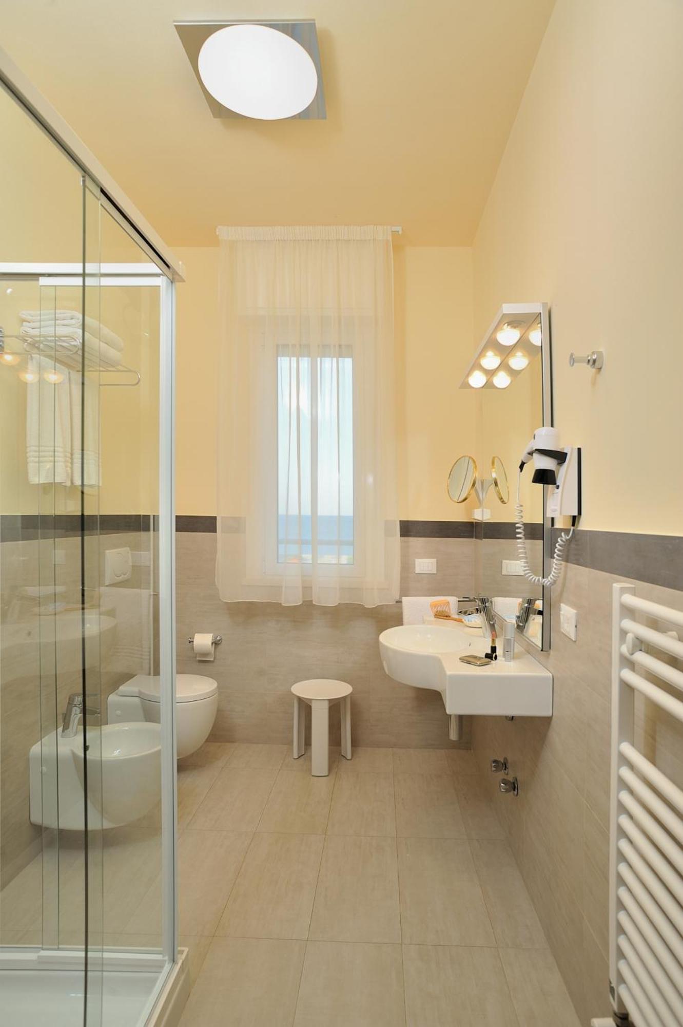 Chambre Triple Confort