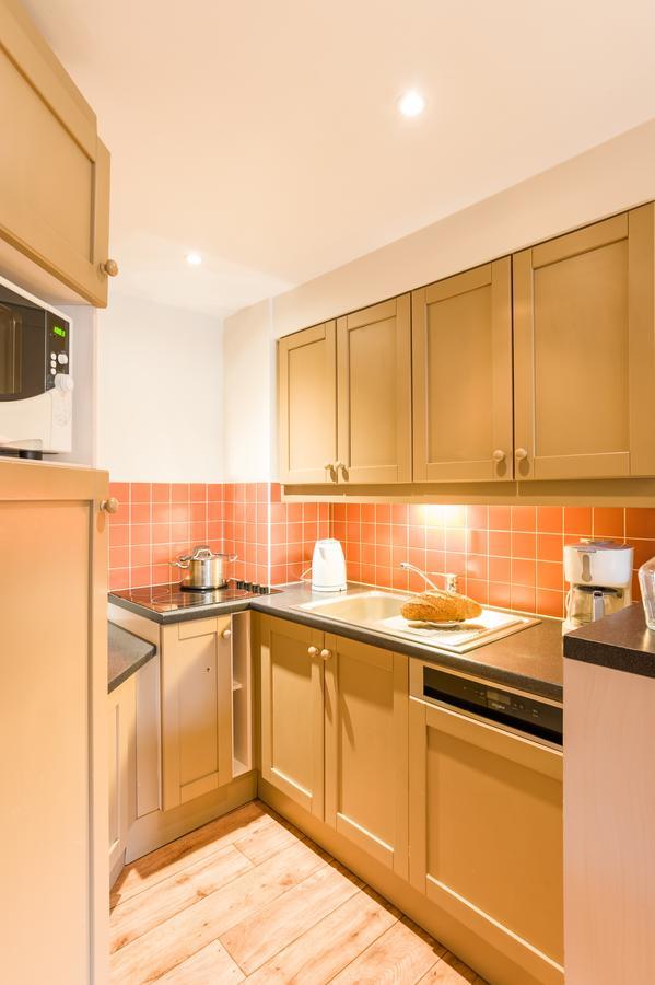 Three-Bedroom Apartment,1382483483:JPEG