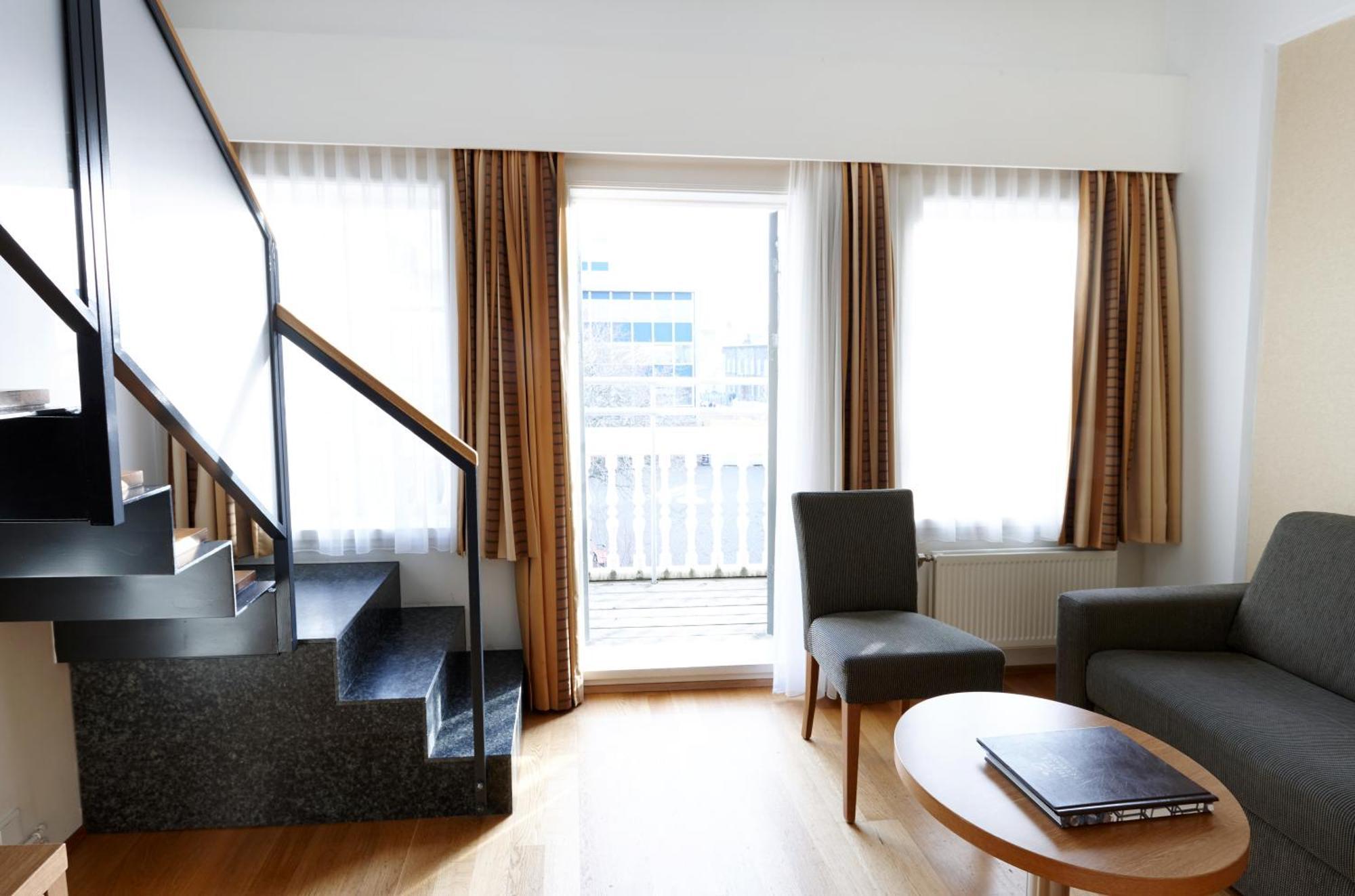 Junior Suite,699181701:JPEG