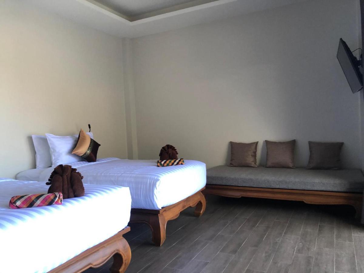 Chambre Double - Vue sur Piscine
