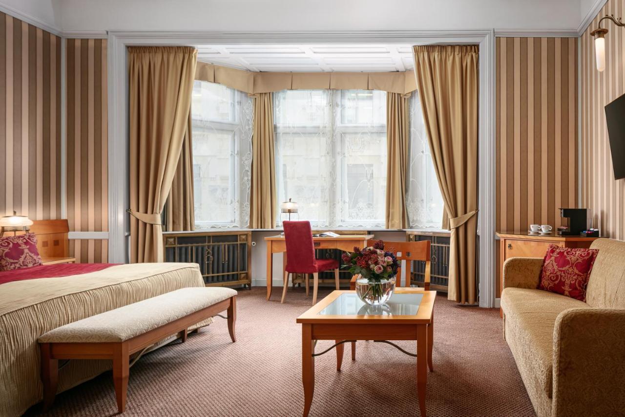 Double or Twin Room Extra Bed