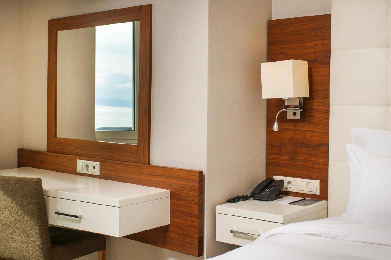 Chambre Supérieure - Vue sur Mer - Non-Fumeurs