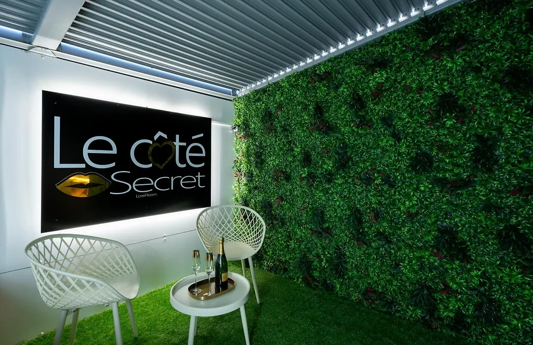 LoveRoom Le Côté Secret-1