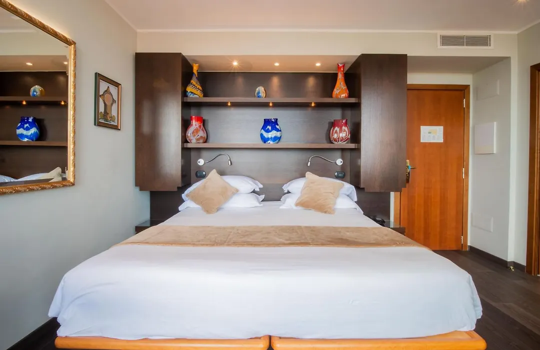 Hotel Central Wellness-1