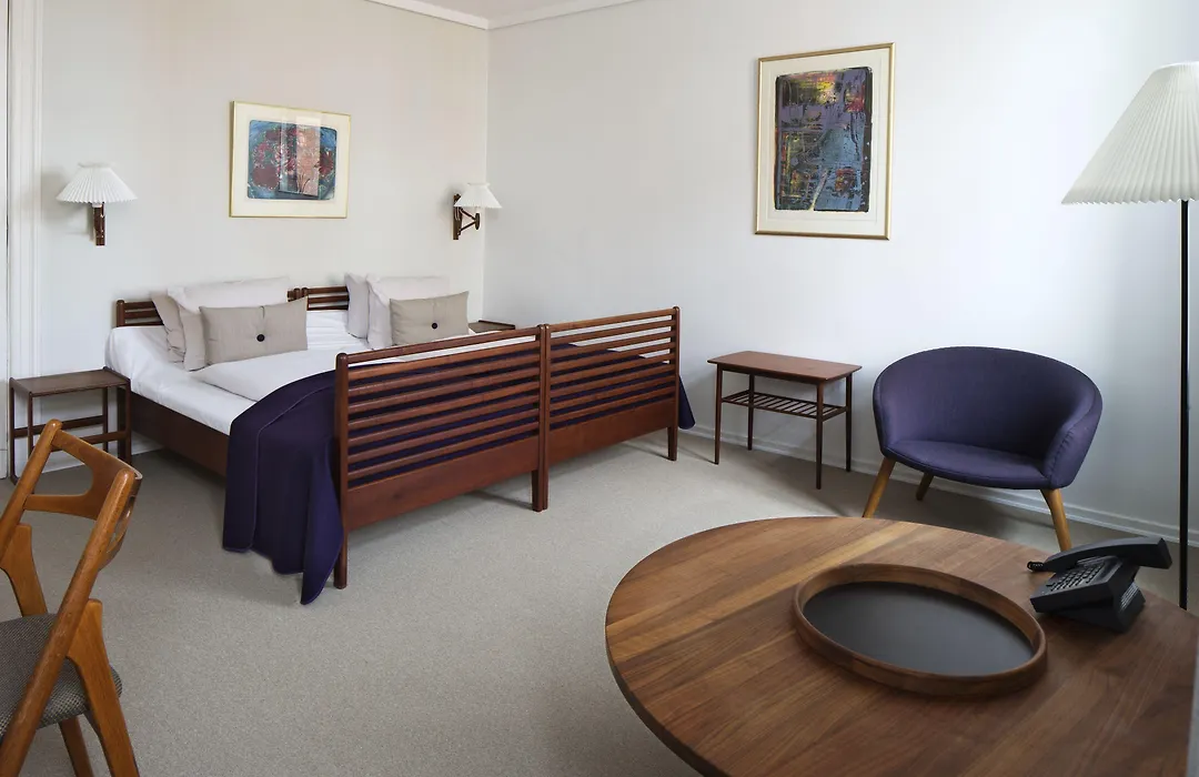 Hotel Alexandra-1