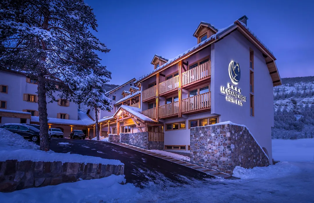 Le Grand Aigle, Friendly Hotel & Spa-1