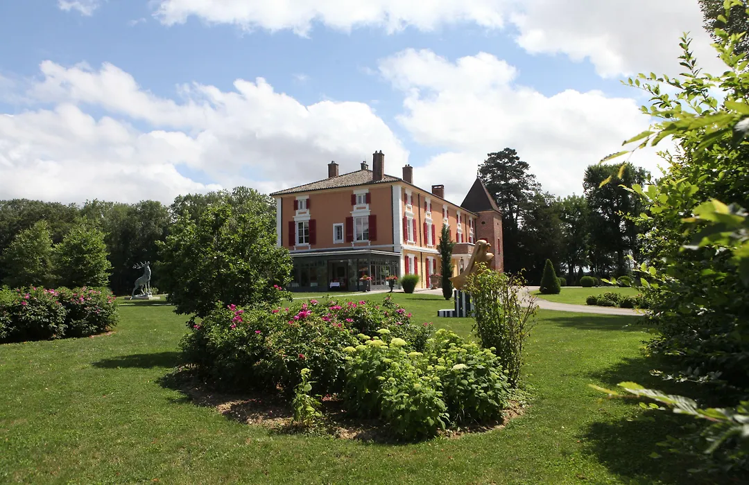 Hôtel du Bois Blanc Domaine d'Epeyssoles Georges Blanc-1