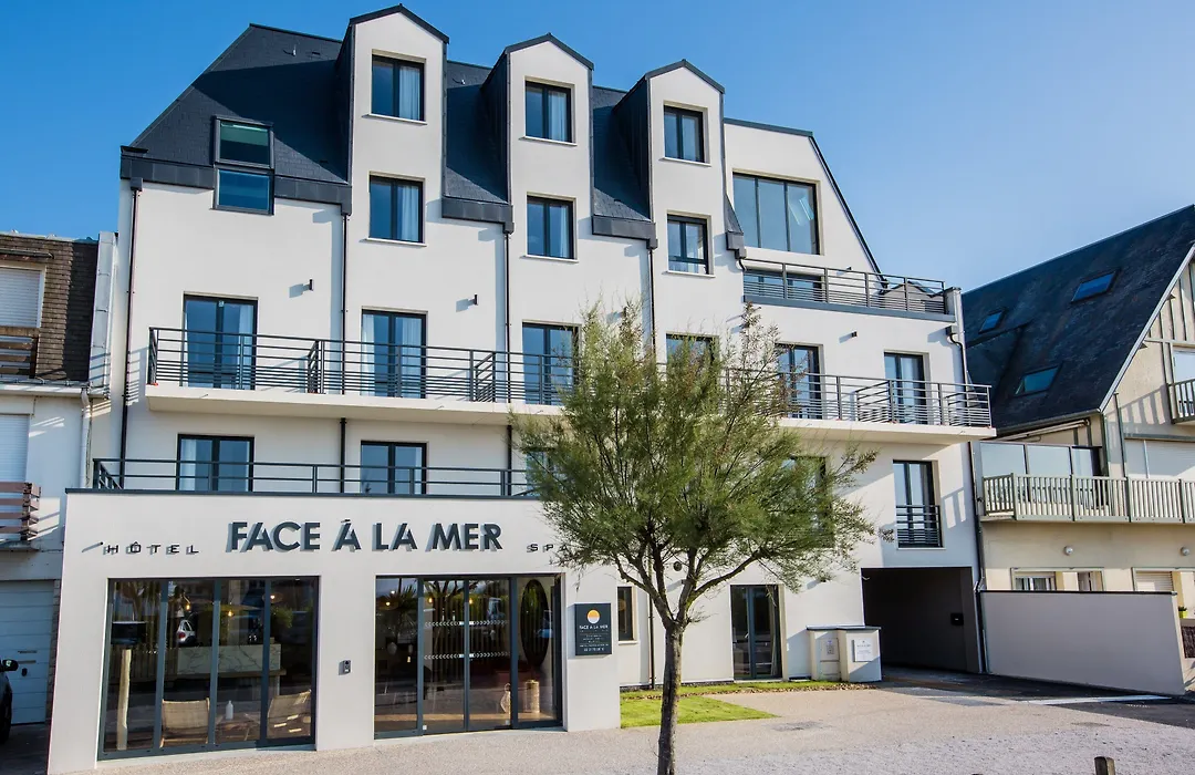 Hôtel&Spa FACE À LA MER-1