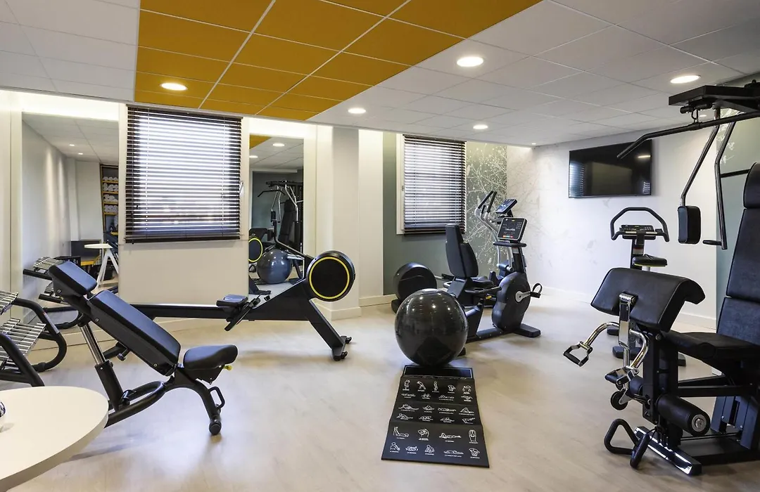 Novotel Bordeaux Centre Ville-1