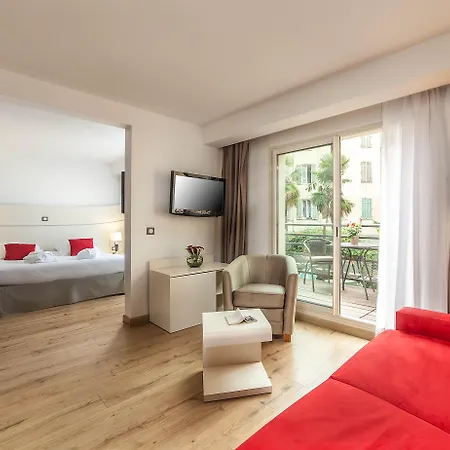 Hôtel Montaigne&Spa-3