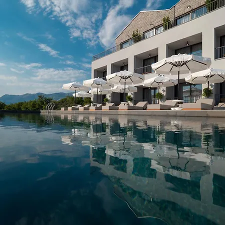 Vivid Blue Serenity Resort-3