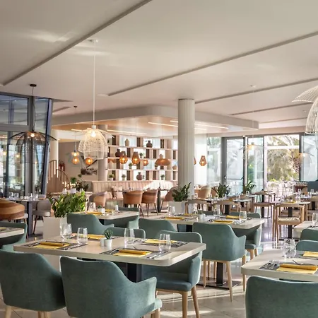 Valamar Lacroma Hotel-2
