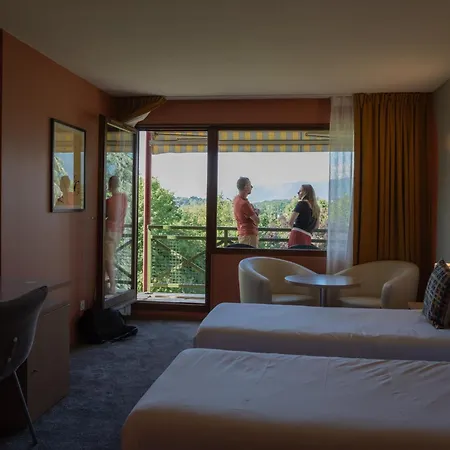 Hotel ***&Spa Vacances Bleues Villa Marlioz-2