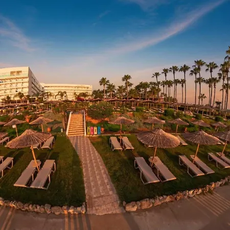 Cavo Maris Beach Hotel & Suites-2