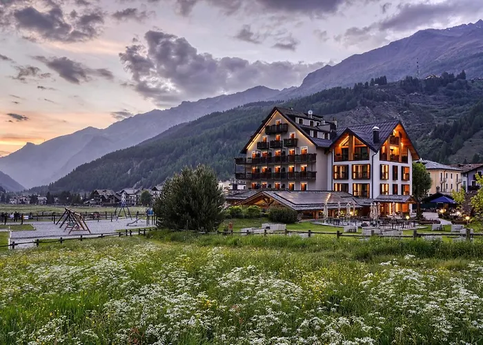 Sant'Orso - Mountain Lodge & Spa