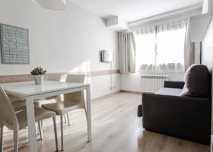 Outdoor Apartaments - Basecamp