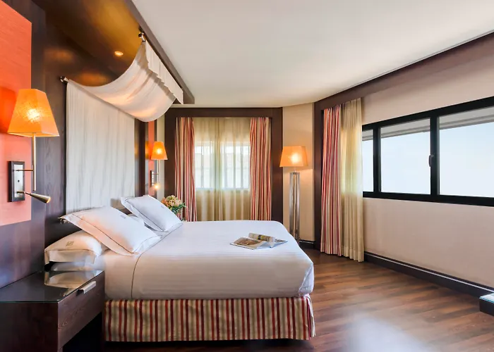 Hôtel pour familles: Hotel Cordoba Center