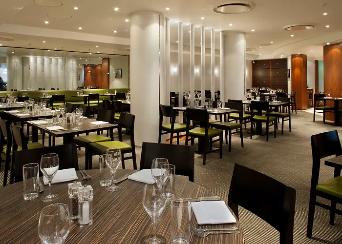 Hôtel pour familles: Holiday Inn Oxford By Ihg