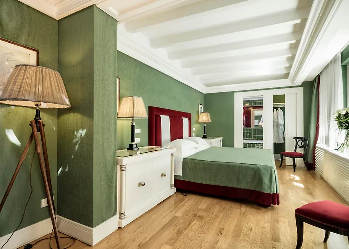 Animaux admis Regency - Small Luxury s Of The World