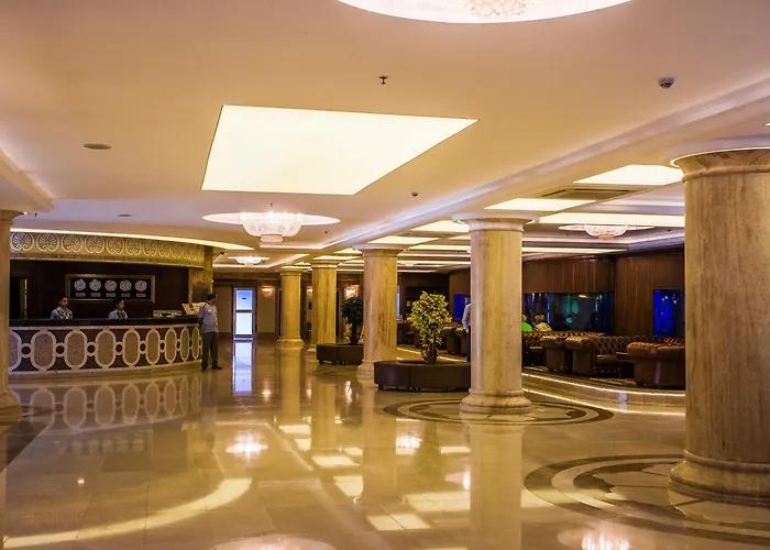 Hôtel 5 étoiles: White Gold Hotel & Spa