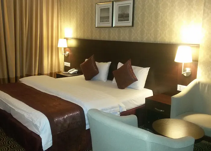 Rush Inn Hotel