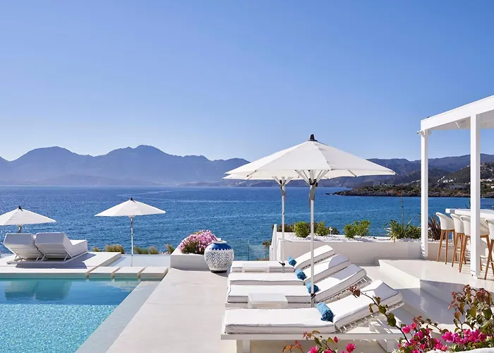 Hôtel 4 étoiles: The Island Concept Luxury Boutique Hotel Heated Pool