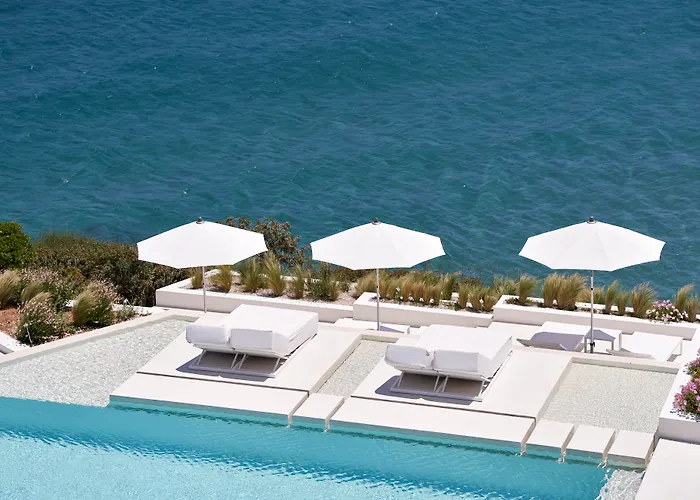 Hôtel 4 étoiles: The Island Concept Luxury Boutique Hotel Heated Pool