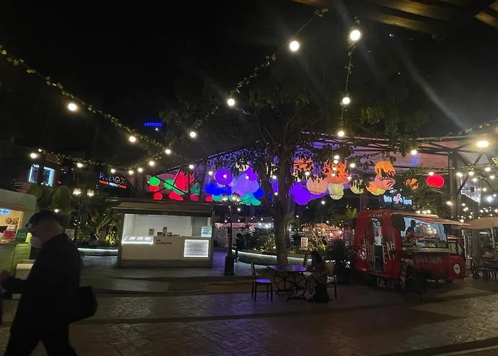 Ej'S Staycation 22Nd F With 200Mbps Wi-Fi And Netflix