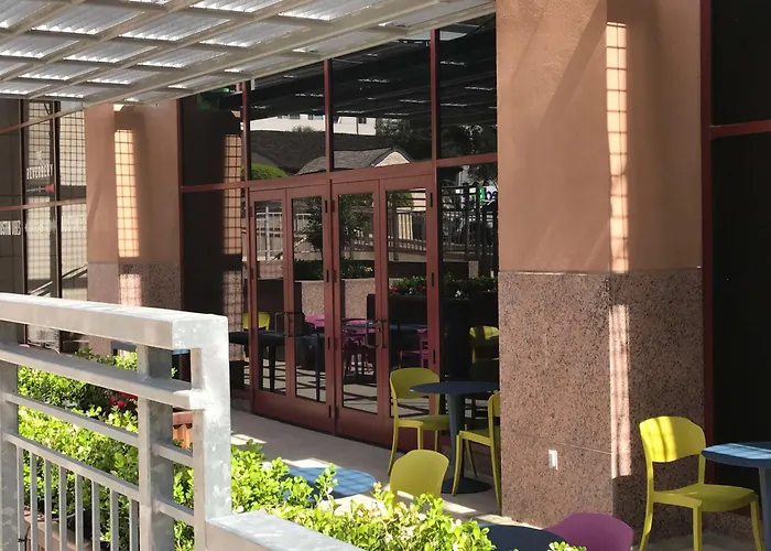 Resort: Hilton Austin
