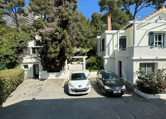 Hôtel 3 étoiles: Hôtel du Rocher