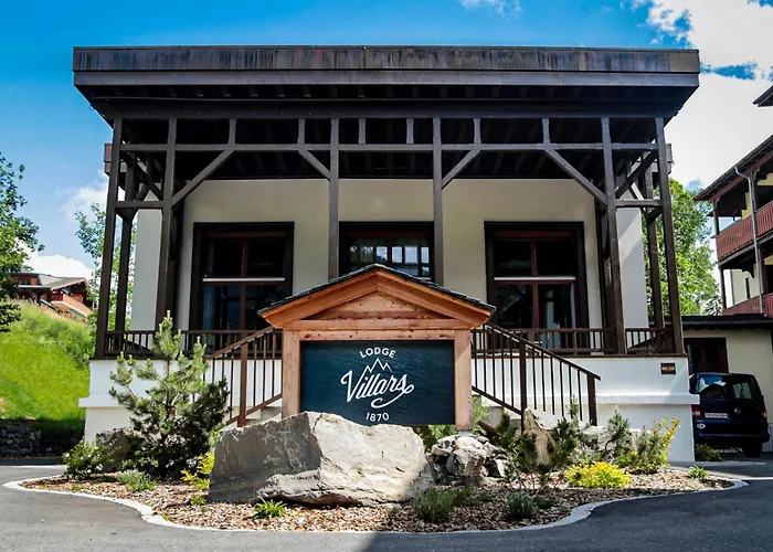 Villars Lodge