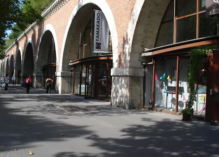 26 Faubourg - Ex- De Reims
