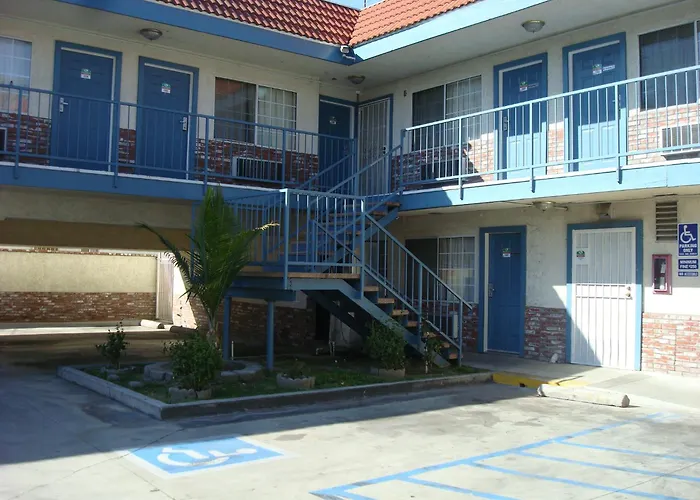 Motels Scottish Inns