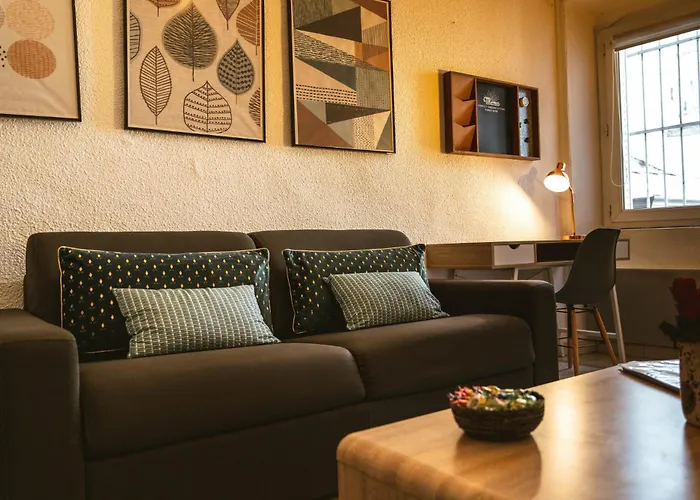 Location de vacances: Appartement Cosy Ideal Pour 2 Personnes A Aubenas