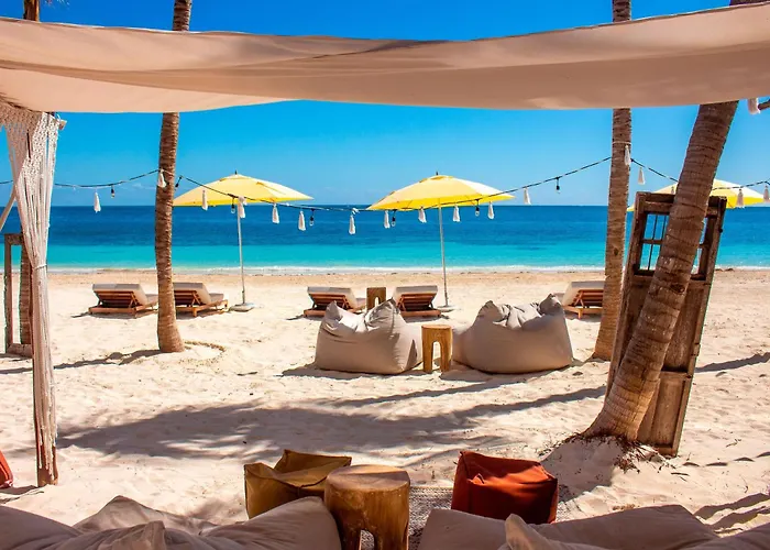 Hôtel central: The Fives Oceanfront