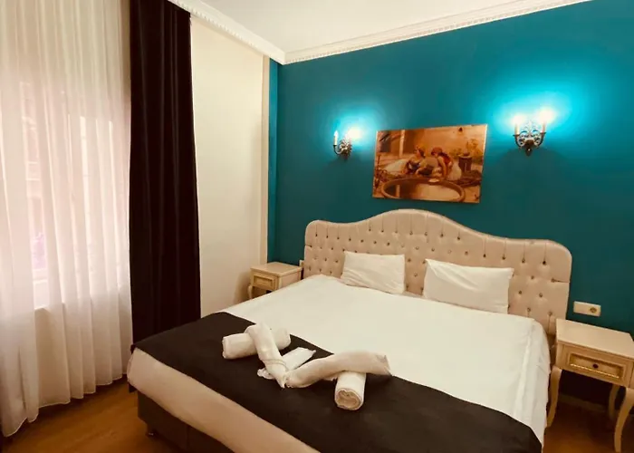 Hôtel bon marché: Adora Hotel