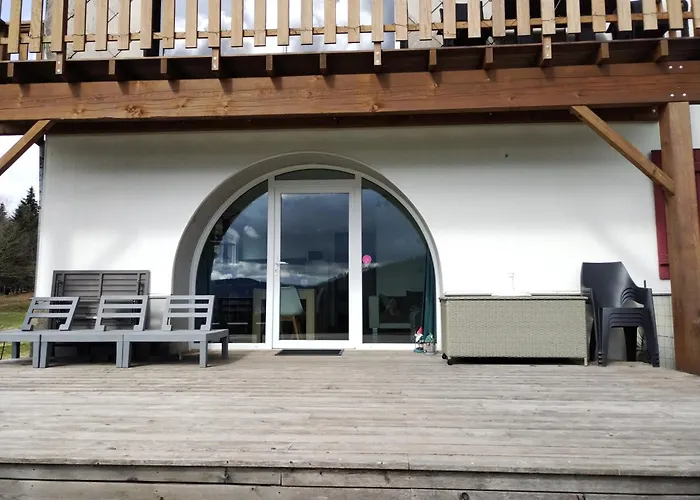 Villa: La Ferme Du Levant